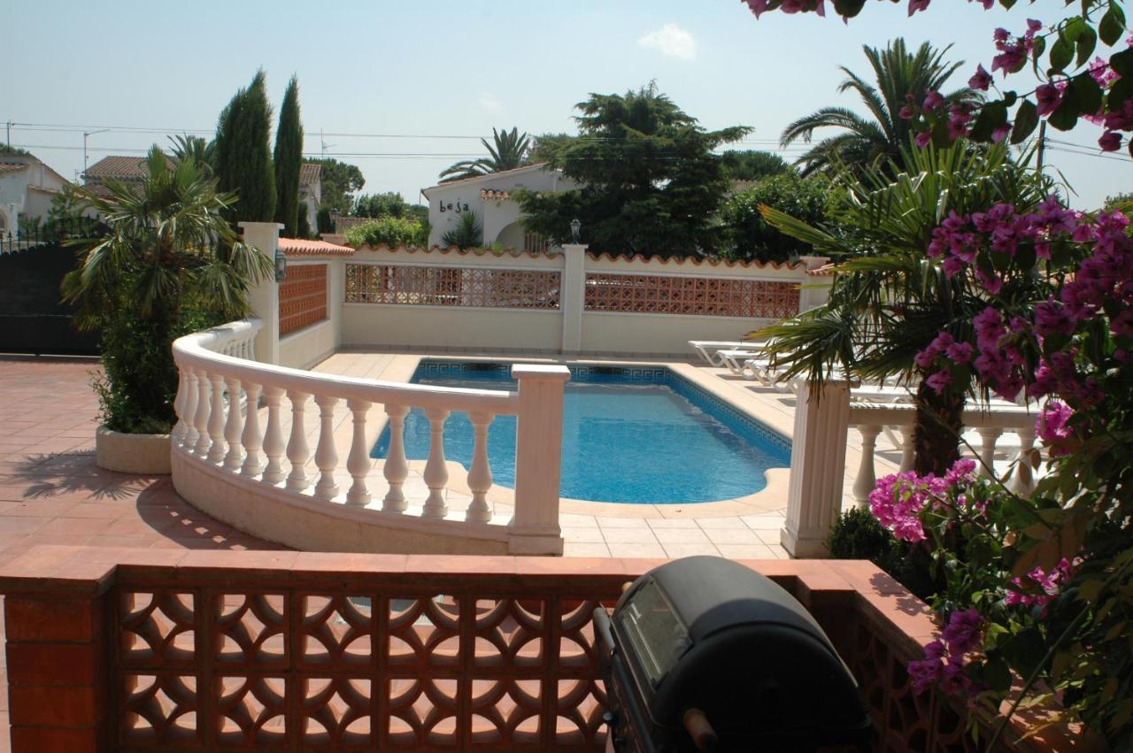 Villa Sol Empuriabrava Luaran gambar